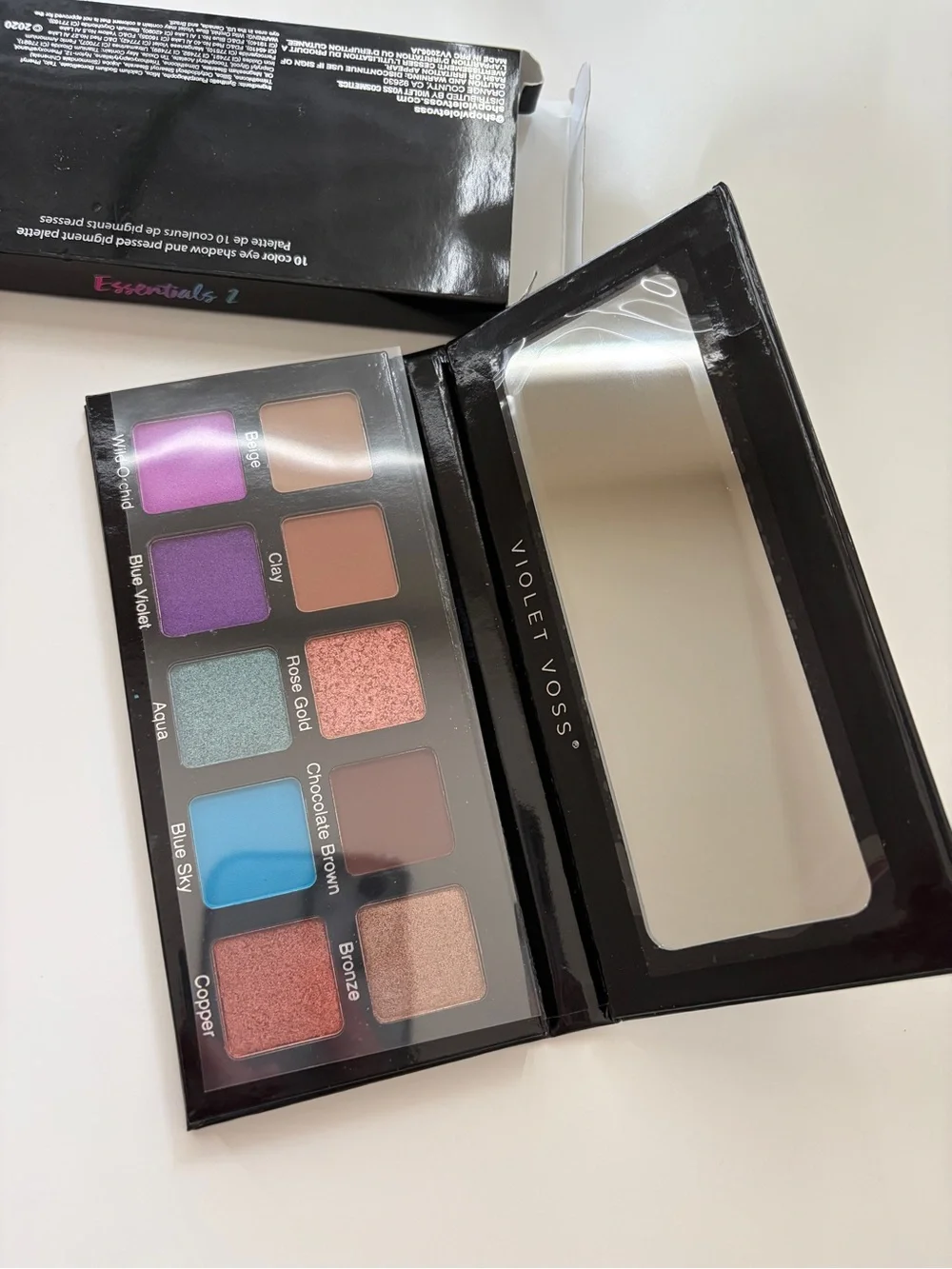 Violet Voss Cosmetics Essentials2 Pro Series Eyeshadow & Pressed Pigment Palette